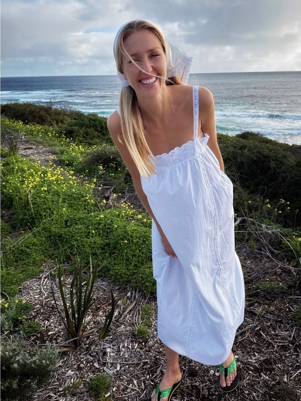 Laneway The Label Eyelet Lace Midi Dress White XS Whimsical Cottagecore - Picture 4 of 16